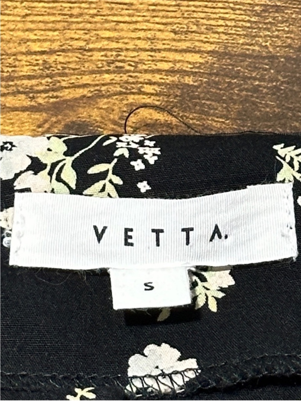 VETTA Black Floral Long-Sleeve Square-Neck Midi Dress - Picture 6 of 11